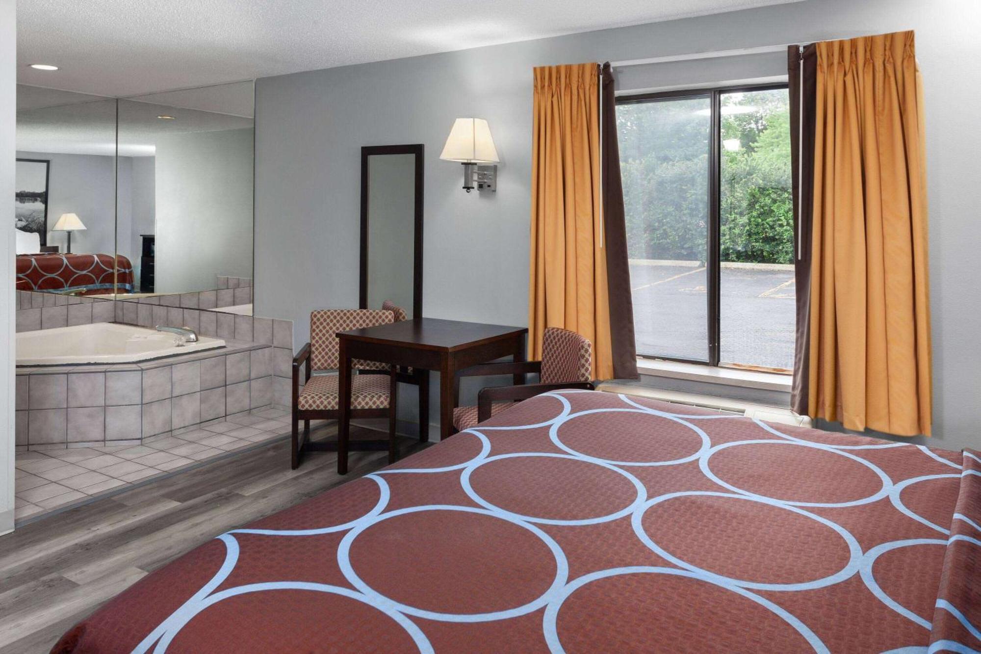 Super 8 By Wyndham Sun Prairie/Madison E Motel Ngoại thất bức ảnh