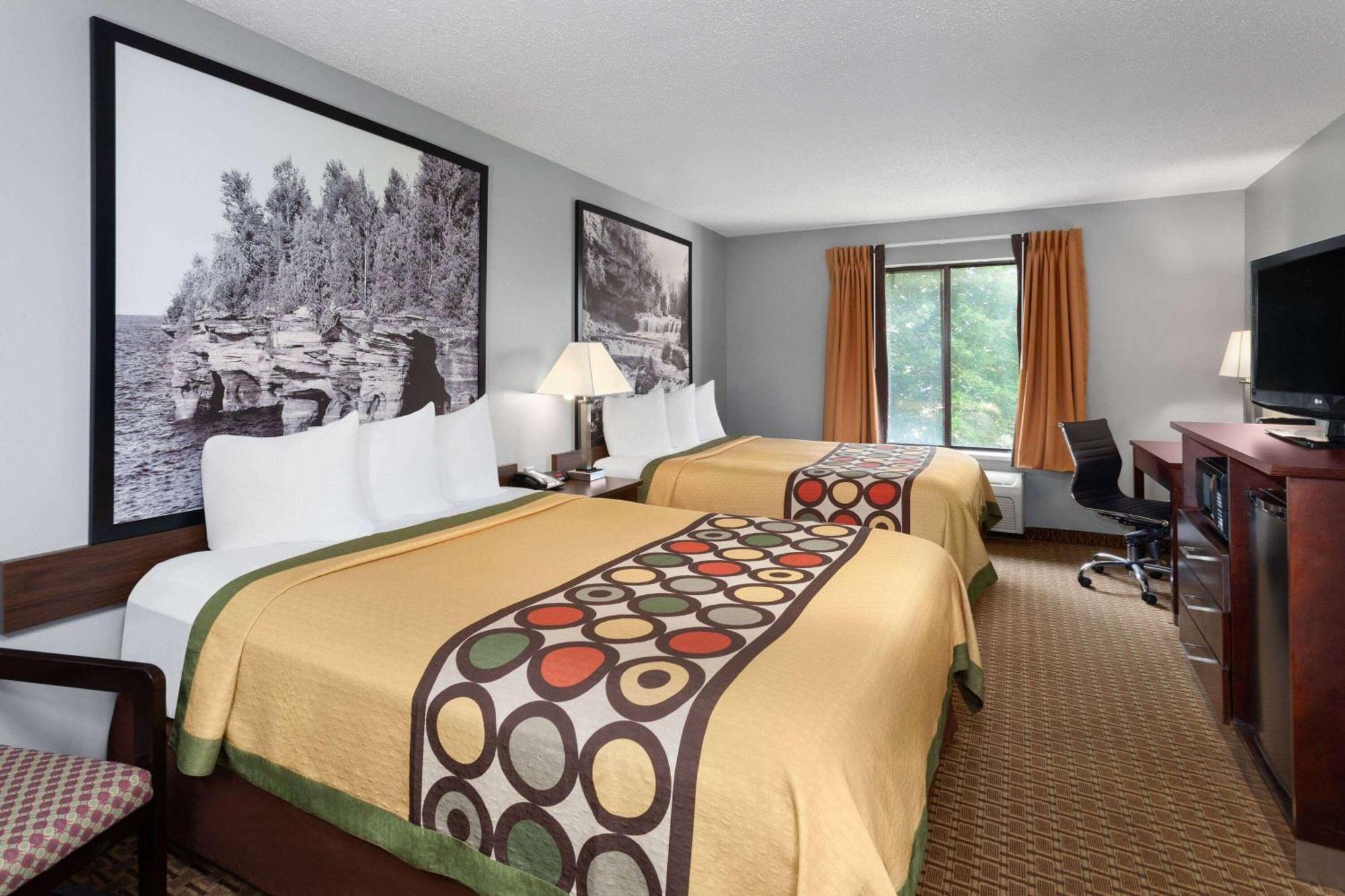 Super 8 By Wyndham Sun Prairie/Madison E Motel Ngoại thất bức ảnh